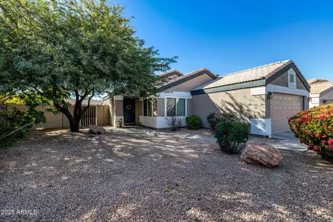 1675 E Robin Ln, Gilbert, AZ 85296