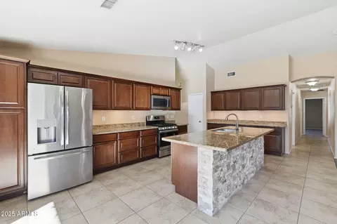 1619 E Carter Rd, Phoenix, AZ 85042 photo 16