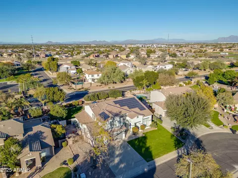 View/Area - 2750 E Milky Way, Gilbert, AZ 85295 photo 7 of 11