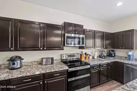 Kitchen - 2750 E Milky Way, Gilbert, AZ 85295 photo 5 of 5