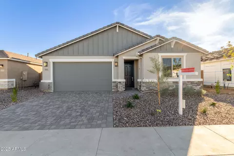 4965 W Chuck Box Rd, Laveen, AZ 85339