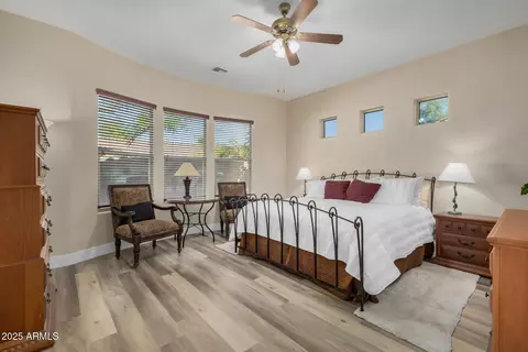 Bedroom - 1836 E Desert Ln, Phoenix, AZ 85042 photo 1 of 5