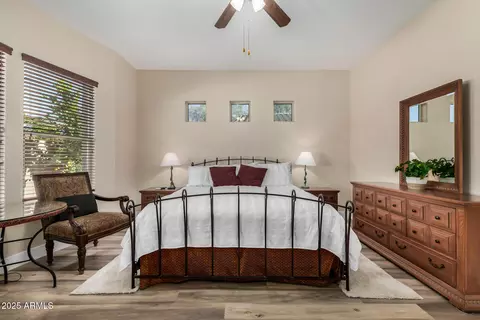 Bedroom - 1836 E Desert Ln, Phoenix, AZ 85042 photo 2 of 5