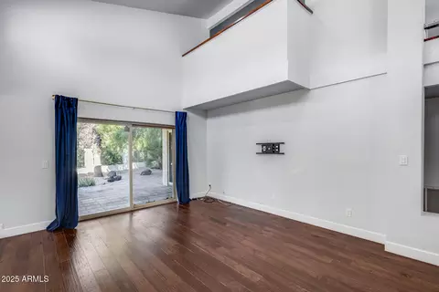 1902 E Linger Ln, Phoenix, AZ 85020 photo 12