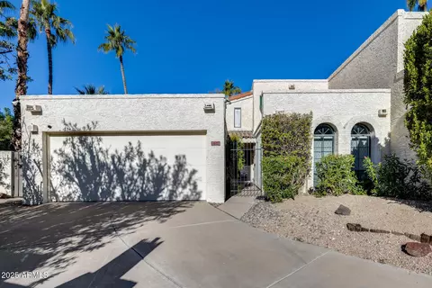1902 E Linger Ln, Phoenix, AZ 85020 photo 2
