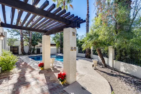 1902 E Linger Ln, Phoenix, AZ 85020 photo 28