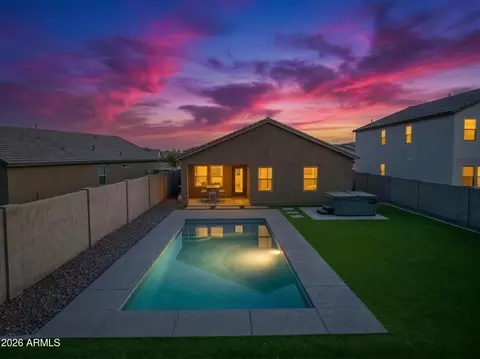 3098 E Houston Dr, San Tan Valley, AZ 85143