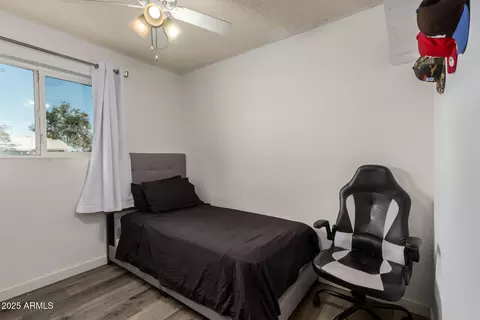 Bedroom - 807 E Dolphin Ave, Mesa, AZ 85204 photo 3 of 8