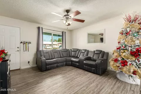 Living - 807 E Dolphin Ave, Mesa, AZ 85204 photo 2 of 2