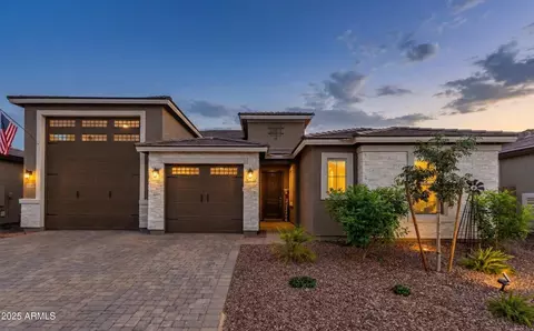 17589 W Red Fox Rd, Surprise, AZ 85387