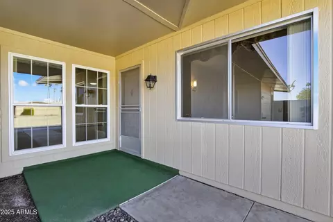 17211 N Pinion Ln, Sun City, AZ 85373