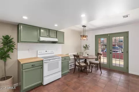 Kitchen - 3511 E Baseline Rd #1140, Phoenix, AZ 85042 photo 5 of 5