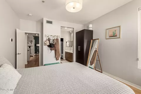 Bedroom - 706 E Washington St #114, Phoenix, AZ 85034 photo 3 of 3