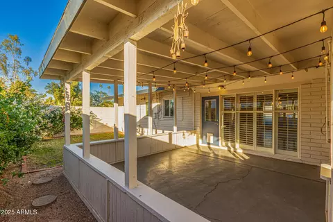 Exterior - 3610 N 8th Ave, Phoenix, AZ 85013 photo 11 of 16