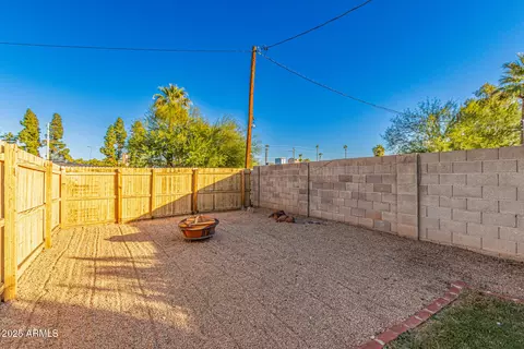 Exterior - 3610 N 8th Ave, Phoenix, AZ 85013 photo 9 of 16