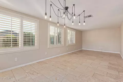 Living - 3610 N 8th Ave, Phoenix, AZ 85013 photo 3 of 3
