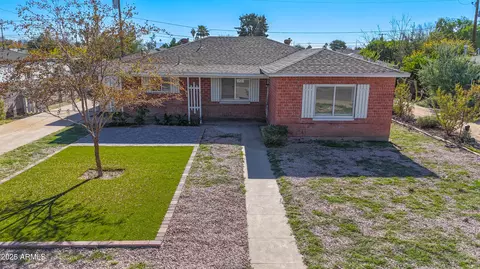 1721 W Earll Dr, Phoenix, AZ 85015