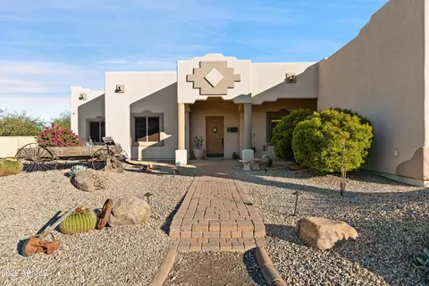 47316 N 10th Ave, New River, AZ 85087