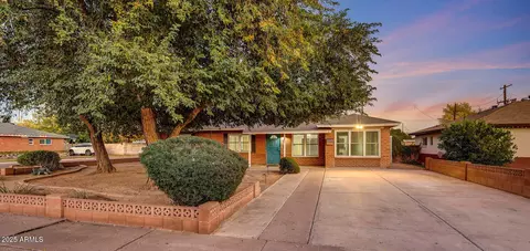 6121 N 17th Ave, Phoenix, AZ 85015