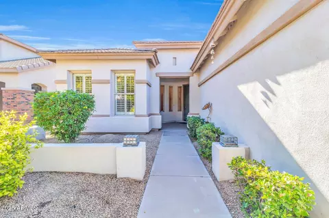 Exterior - 545 E Krista Way, Tempe, AZ 85284 photo 3 of 8