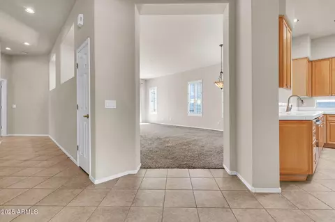 Entry Way - 545 E Krista Way, Tempe, AZ 85284 photo 1 of 2