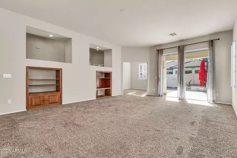 Living - 545 E Krista Way, Tempe, AZ 85284 photo 4 of 5