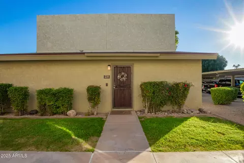 4630 N 68th St #231, Scottsdale, AZ 85251