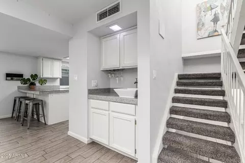 Entry Way - 6509 N 10th Pl, Phoenix, AZ 85014 photo 1 of 1