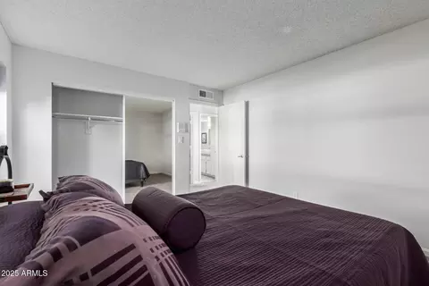 Bedroom - 6509 N 10th Pl, Phoenix, AZ 85014 photo 2 of 2