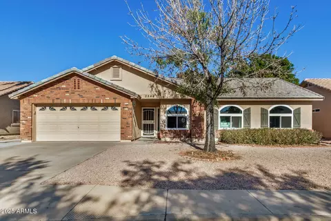 2844 E Oakland Ct, Gilbert, AZ 85295 photo 2