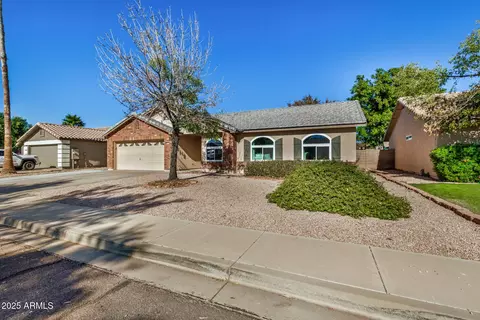2844 E Oakland Ct, Gilbert, AZ 85295 photo 3