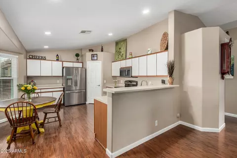 2844 E Oakland Ct, Gilbert, AZ 85295 photo 13