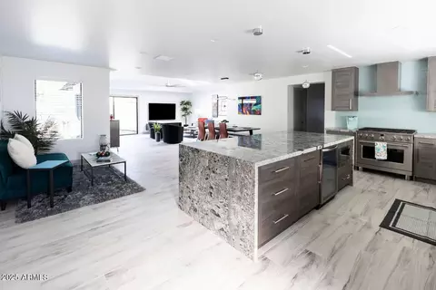 4626 N 75th St, Scottsdale, AZ 85251