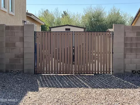 10605 W Catalina Dr, Avondale, AZ 85392