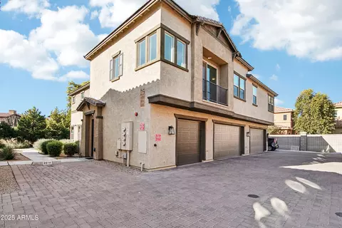 14870 W Encanto Blvd #2075, Goodyear, AZ 85395