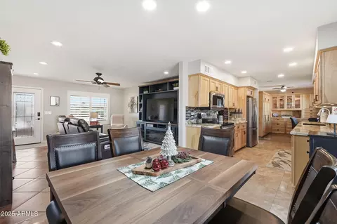 8232 E Nido Ave, Mesa, AZ 85209 photo 13