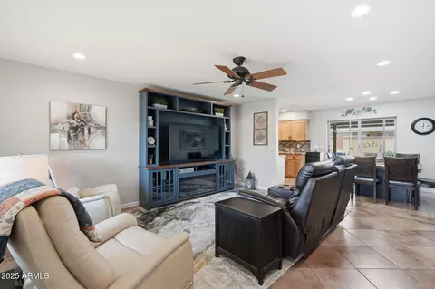 8232 E Nido Ave, Mesa, AZ 85209 photo 11