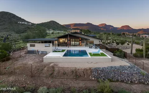 5201 E Rockaway Hills Dr, Cave Creek, AZ 85331