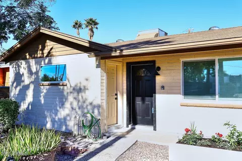Exterior - 1136 Eva St, Phoenix, AZ 85020 photo 2 of 7
