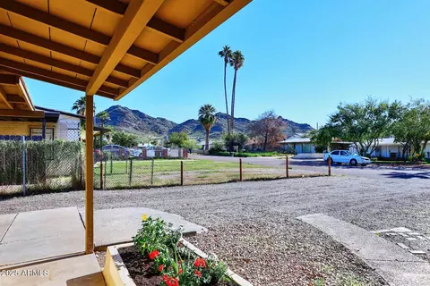 Exterior - 1136 Eva St, Phoenix, AZ 85020 photo 7 of 7