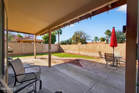 Exterior - 1202 W Iris Dr, Gilbert, AZ 85233 photo 6 of 9