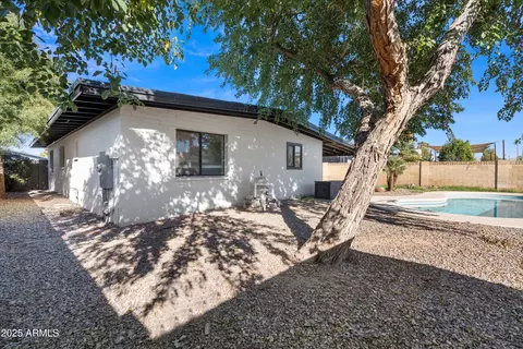 Exterior - 1939 E Alameda Dr, Tempe, AZ 85282 photo 4 of 5