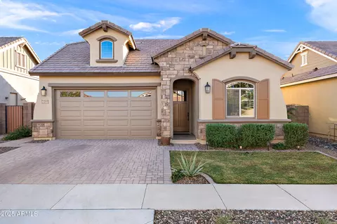 23065 E Carriage Way, Queen Creek, AZ 85142