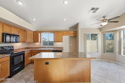 Kitchen - 409 S Cholla St, Gilbert, AZ 85233 photo 2 of 2