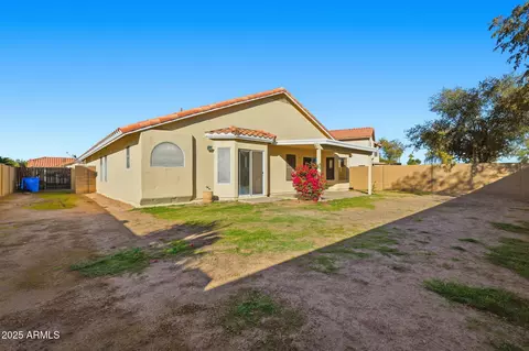 Exterior - 409 S Cholla St, Gilbert, AZ 85233 photo 4 of 4