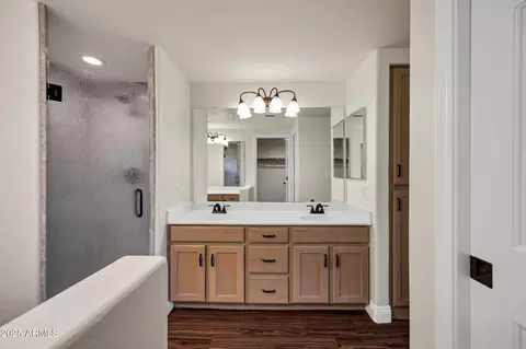 Bath - 45 E 9th Pl #75, Mesa, AZ 85201 photo 5 of 7