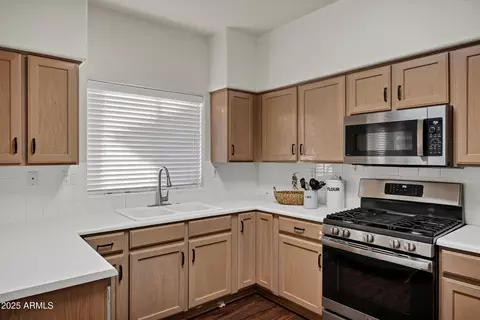 Kitchen - 45 E 9th Pl #75, Mesa, AZ 85201 photo 4 of 8
