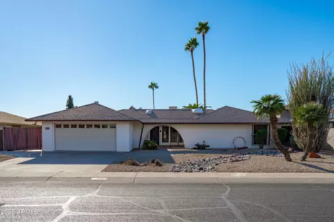19820 N Cherry Tree Ln, Sun City, AZ 85373
