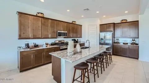 9915 S Dutchman Dr, Apache Junction, AZ 85120 photo 3