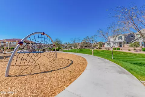 Exterior - 232 N 56th Pl, Mesa, AZ 85205 photo 8 of 10